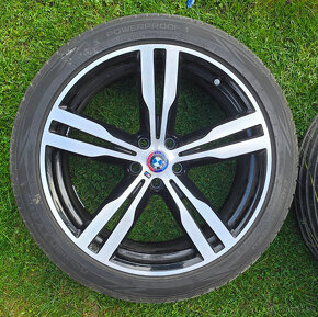 R20 originál BMW style 648M, G30-31-32 a G11-12 +pneu NOKIAN - 8