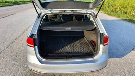 VOLKSWAGEN PASSAT VARIANT COMFORTLINE B8 DSG6 - 8