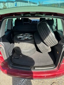 Volkswagen Touran 2.0 tdi - 8