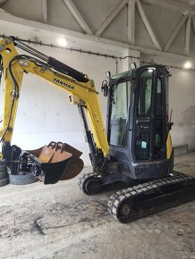 YANMAR VIO 25-4 2,7 t r.v.:2017 - 8