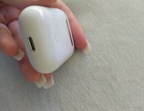 Apple Airpods 2019 - 8