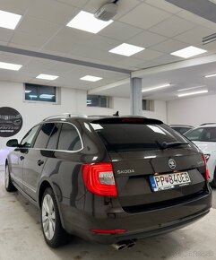 Skoda Superb 2.0TDI 103Kw Webasto/Full Led/Facelift - 8