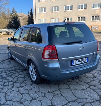 Opel zafira b 1.9 cdti 7-miestne - 8