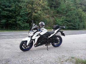 SUZUKI GSX-S 1000 - 8