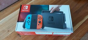 Nintendo Switch s Dockom na televizor a puzdrom - 8