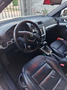 Škoda Octavia 2.0 TDI CR DPF RS DSG - 8