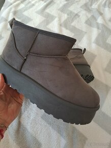 Snehule na platforme v style ugg - 8