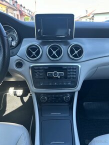 Mercedes benz CLA 180 Benzin / 58 000 km / AUTOMAT - 8