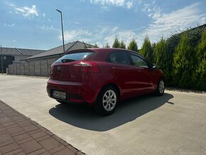 Kia Rio 1.2 benzín - 8