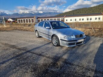 Škoda Octavia RS 1.8T Liftback - 8