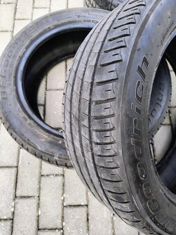 Letne pneu Bfgoodrich 215/55 r17 - 8