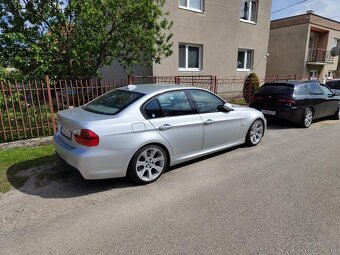 BMW E90 320d 120kw - 8