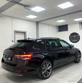 Skoda Superb Sportline 2.0TDI 147Kw 4x4 Virtual/Matrix/360 - 8