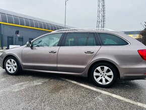 Škoda superb 2.0tdi 103kw combi 2011 - 8