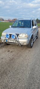 Suzuki Grand vitara 2.0 - 8