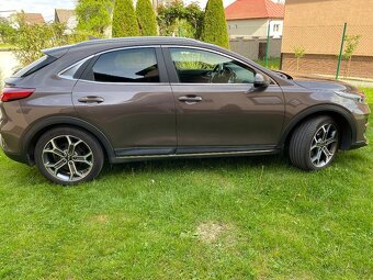 KIA Ceed 1.4 TGDI - 8