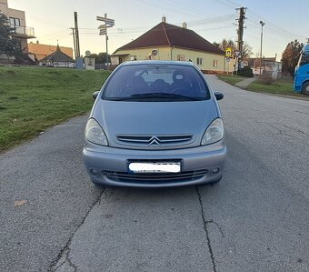 Citroën Xsara Picasso 1.6 benzín 2003 - 8