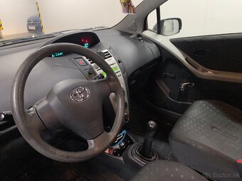 Predám Toyota Yaris 1.0 VVT-i, rok výroby 2008 - 8