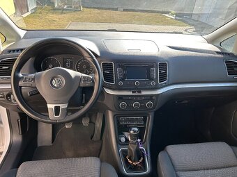 Volkswagen Sharan - 8