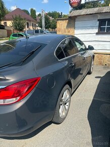 Opel Insignia 2.0 CDTI 2012 - 8