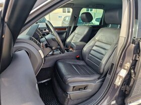 Volkswagen Touareg 3.0 V6 TDI DPF AT - 8