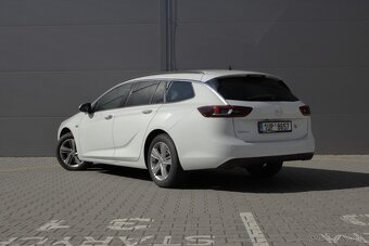 Opel Insignia - 8