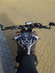 Yamaha MT-09 - 8