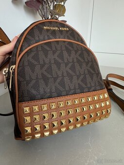 Michael Kors mini ruksak / kabelka - 8