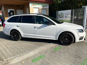 Škoda Octavia Combi 2.0 TDI DPF RS DSG - 8