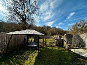 MAĎARSKO - MESZES PEKNÝ ZREKONŠTRUOVANÝ RD S VERANDOU BLÍZKO - 8