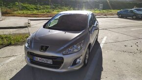 Peugeot 308 1,6 benzín - 8