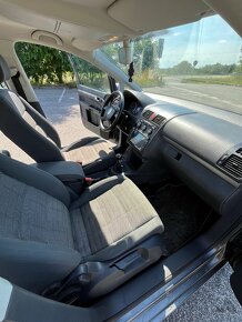 Predám VW Touran, 1.9tdi 77kw - 8