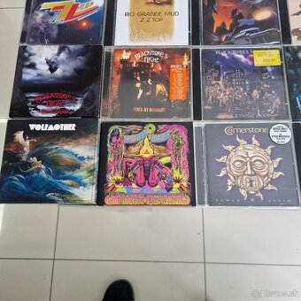 CD-čka...AXEL RUDY PELL,JUDAS PRIEST,DEEP PURPLE,AC/DC,QUEEN - 8