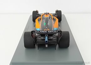 1:18 Spark McLAREN F1 MCL36 2022 - 8