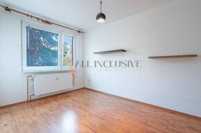 ALL INCLUSIVE l NA PREDAJ 3 IZBOVÝ BYT S BALKÓNOM, DUNAJSKÁ  - 8