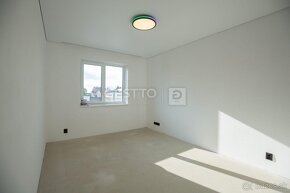 GESTTO | 4-IZBOVÁ NOVOSTAVBA RD NA PREDAJ | HOLODOM | 431m² - 8