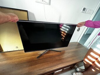 Smart TV Samsung 40” - 8