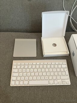 Apple Mac mini A1347 + magic keyboard a trackpad - 8