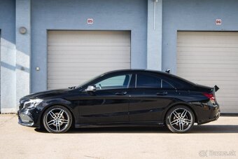 Mercedes-Benz CLA Kupé 180 AMG Line A/T - 8