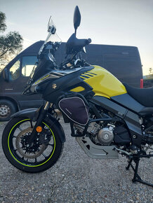 Suzuki DL 650 V-Strom - 8