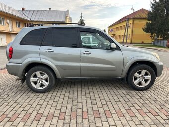 Toyota RAV4 benzín 2.0 VVTi 5D, 110kW, M5 4x4 - 8