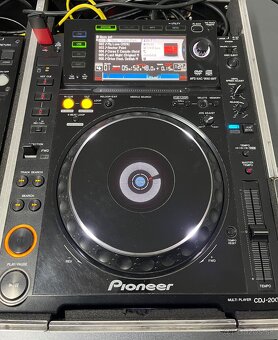 Pioneer CDJ2000 - 8