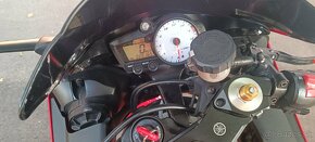 Yamaha R6 2005 - 8