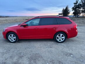 Škoda Octavia Combi 2.0 TDI Ambition - 8