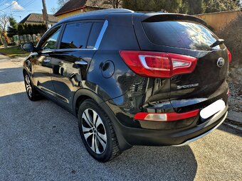 Kia Sportage 2.0crdi 4x4 AT. - 8