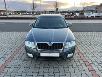 Škoda Octavia II 2.0 TDi NAVI DIGI klima xenony - 8