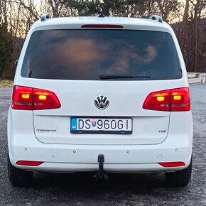 Volkswagen Touran - 8