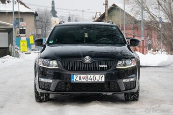 Škoda Octavia Combi 2.0 TDI DPF RS DSG - 8