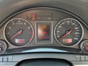 Audi A4 2,0 S4 Sportpaket - 8