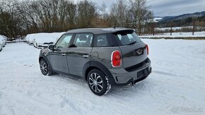 MINI COOPER COUNTRYMAN S 2.0D 4x4 105Kw - 8